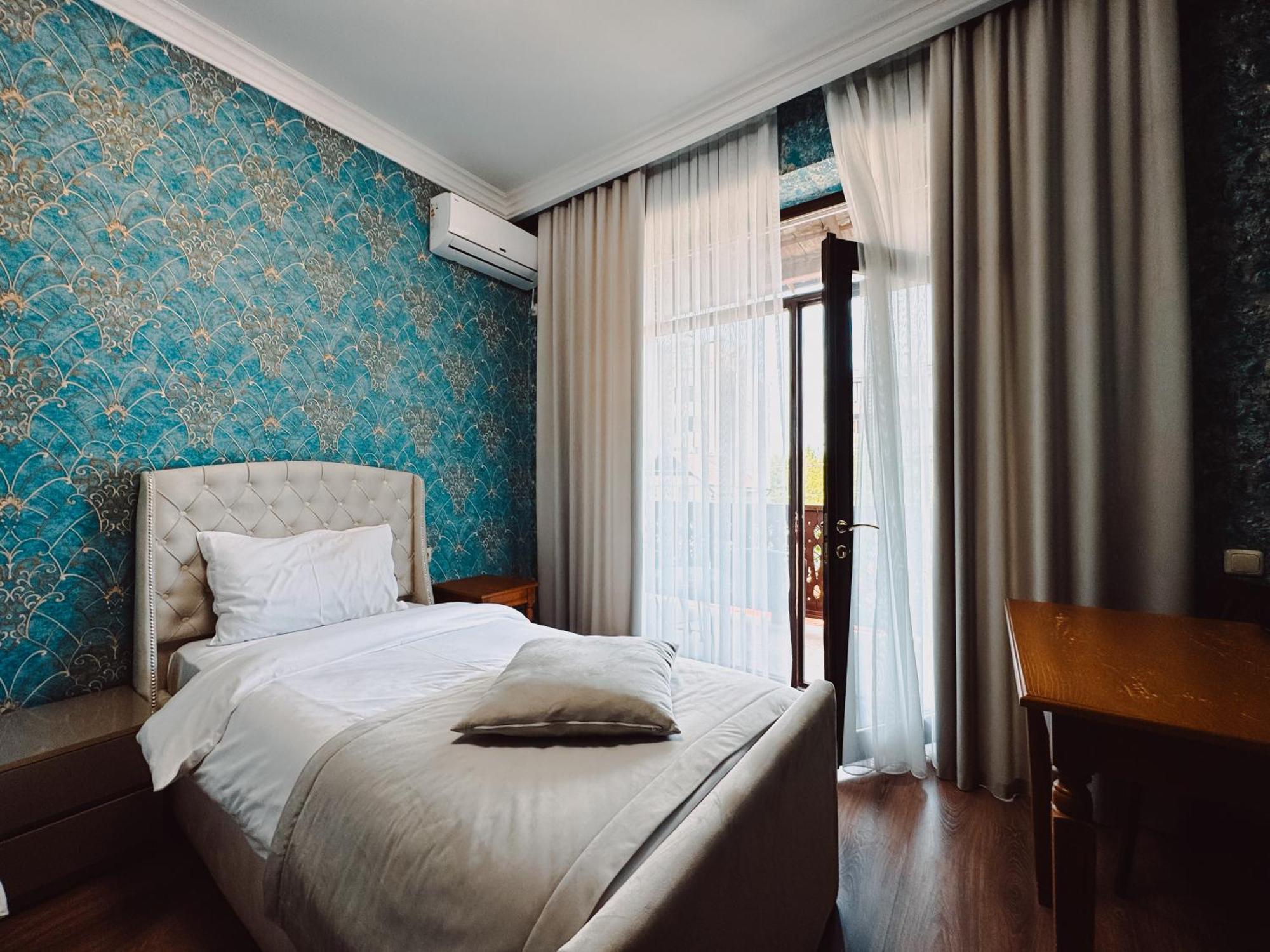 Armenia Hotel Jerevan Buitenkant foto