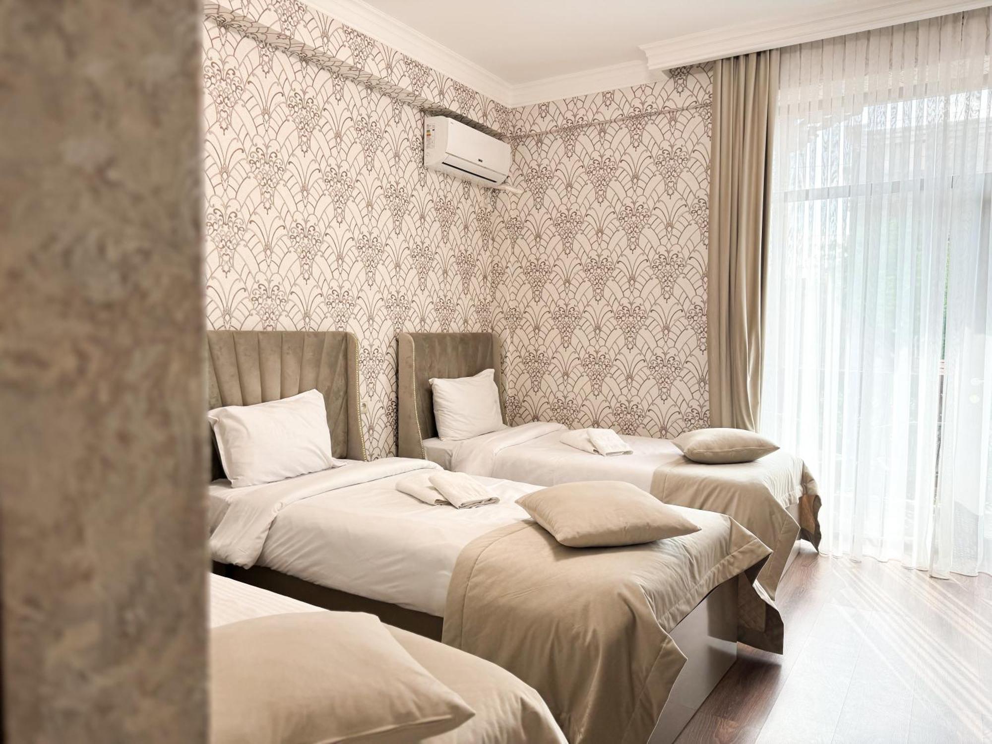Armenia Hotel Jerevan Kamer foto